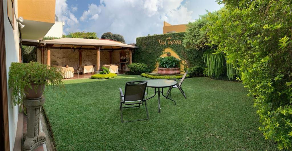 Hostal Villa Toscana Guatemala City Екстериор снимка