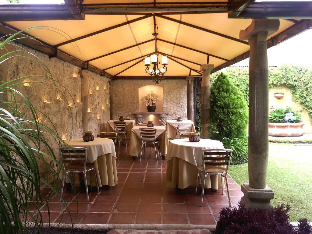 Hostal Villa Toscana Guatemala City Екстериор снимка