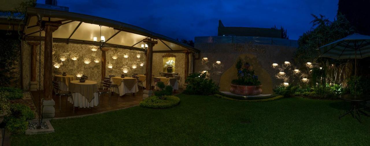 Hostal Villa Toscana Guatemala City Екстериор снимка