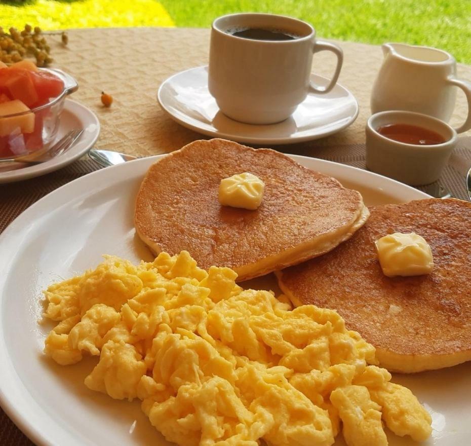 Hostal Villa Toscana Guatemala City Екстериор снимка